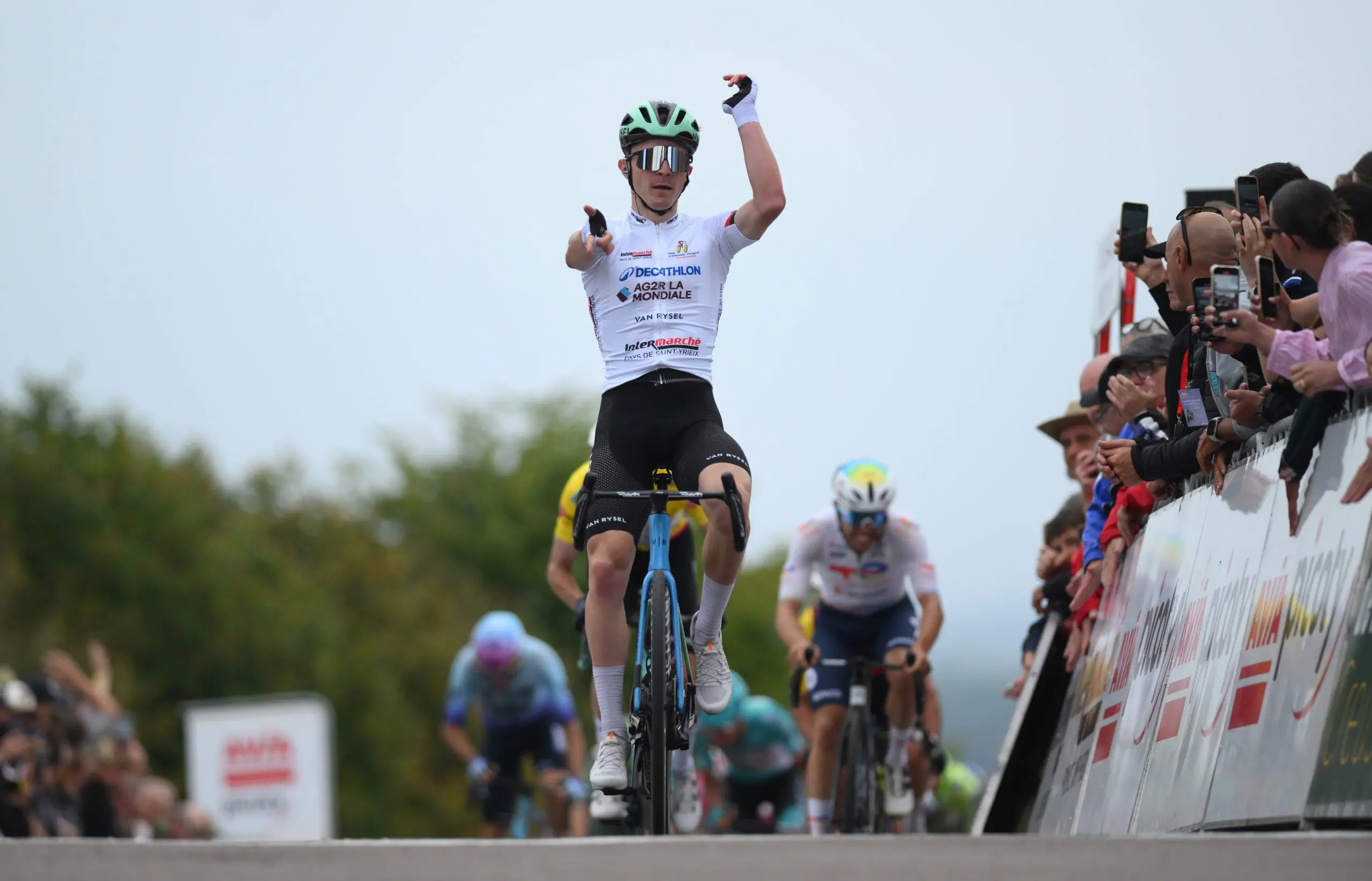 Paul Lapeira remporte la 3e étape du Tour du Limousin