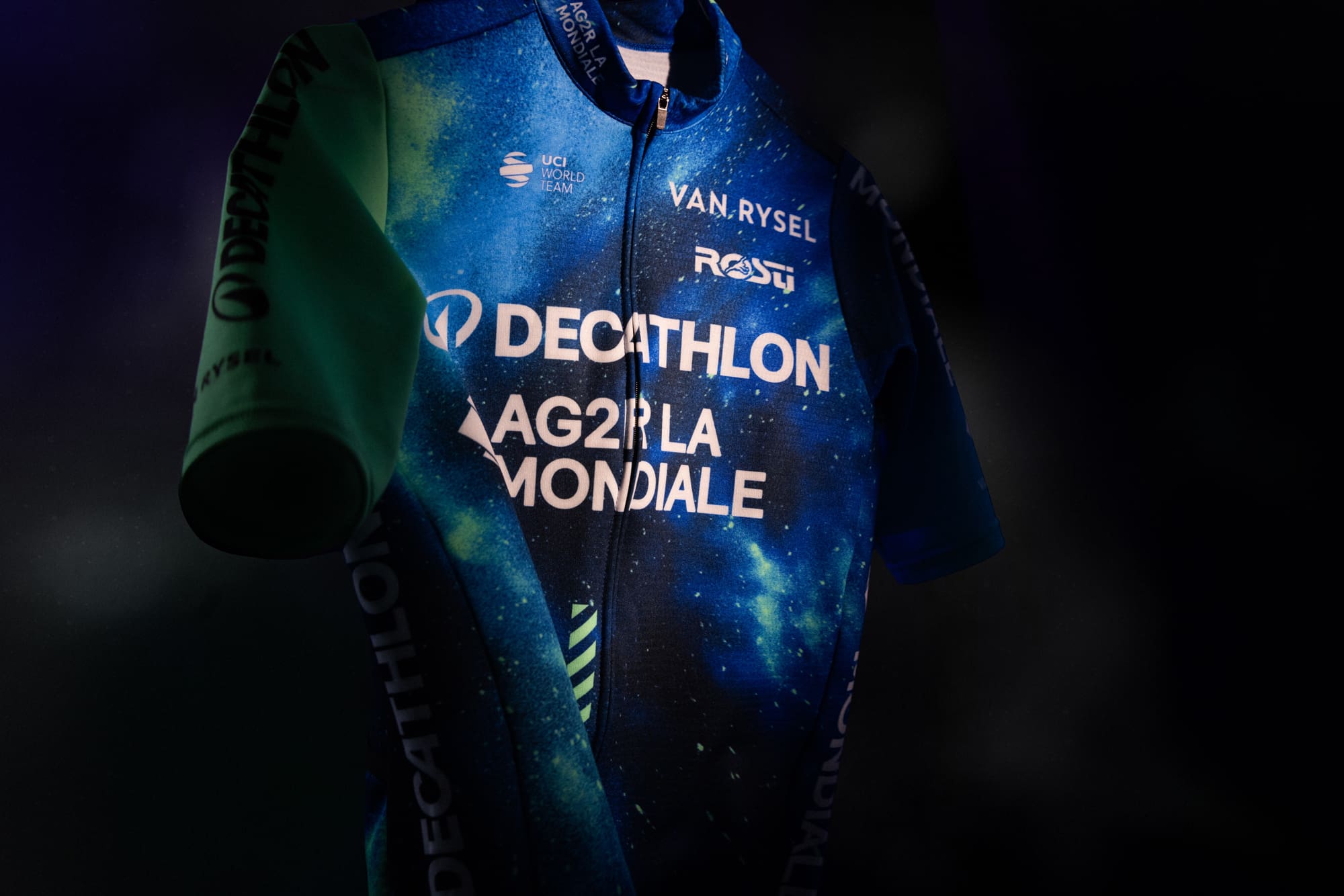 Gagnez un maillot DECATHLON AG2R LA MONDIALE TEAM